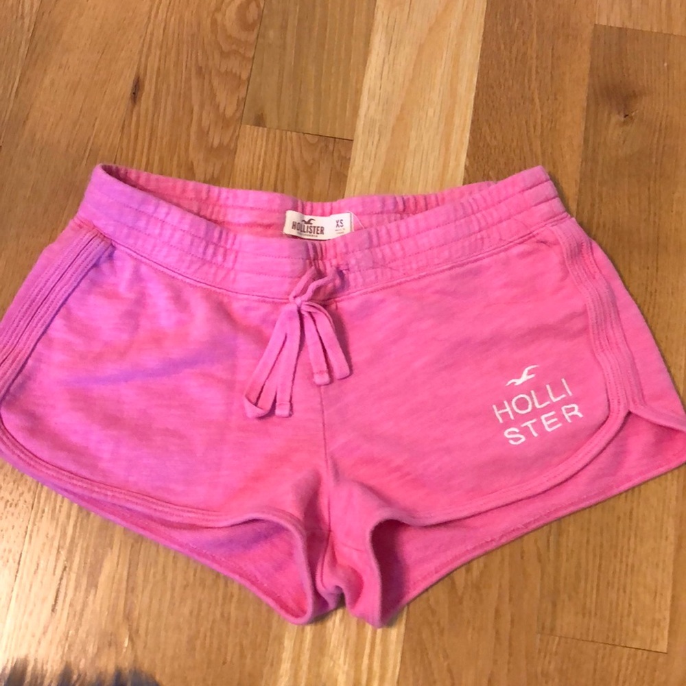 SUMMER FLASH SALE - Hollister gym shorts